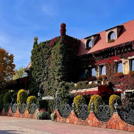 Hotel Zameczek Książ Wielki Екстериор снимка