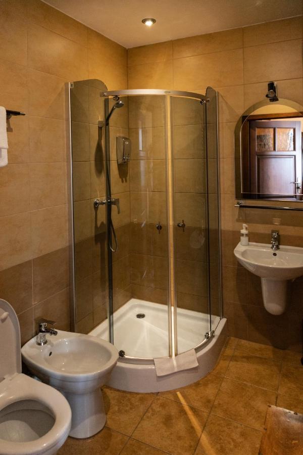 Hotel Zameczek Książ Wielki Екстериор снимка