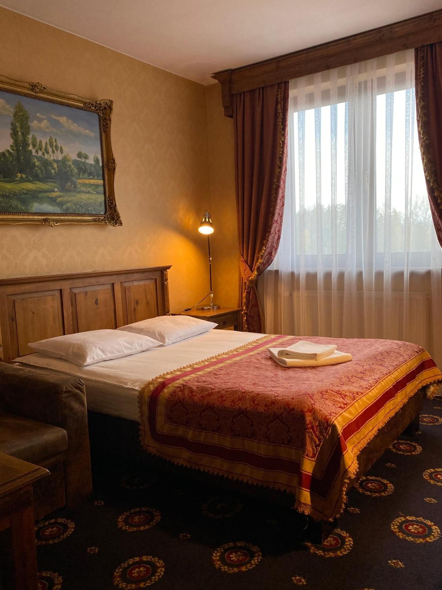 Hotel Zameczek Książ Wielki Екстериор снимка