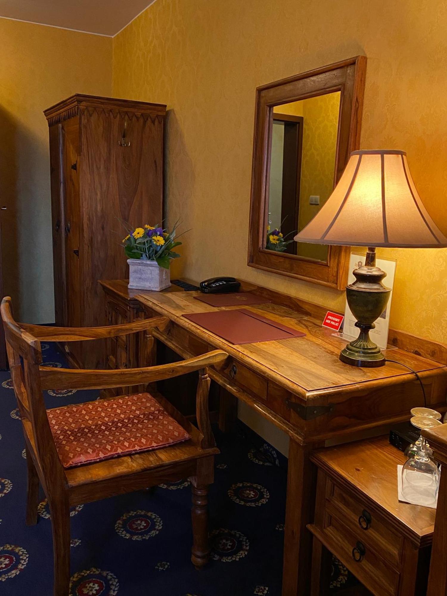 Hotel Zameczek Książ Wielki Екстериор снимка